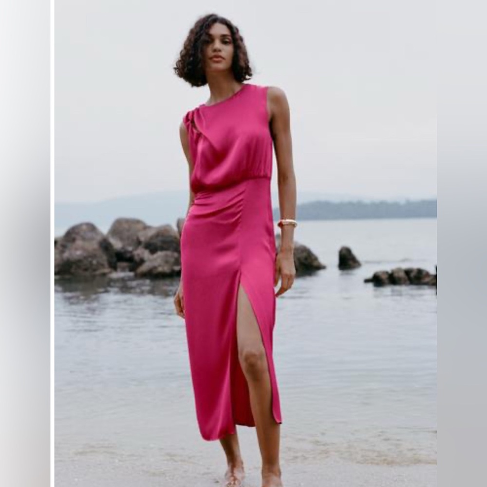 ZARA KNOTTED SHOULDER SATIN EFFECT DRESS S Medium
